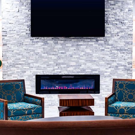 La Quinta By Wyndham Evansville Bagian luar foto