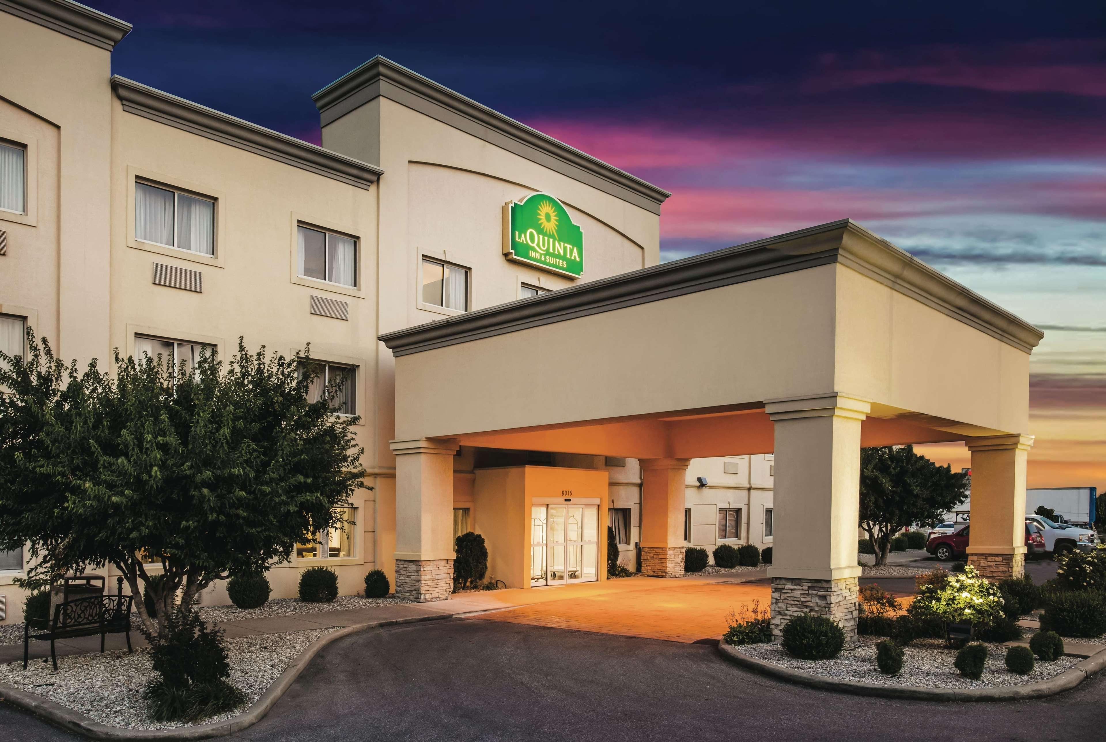 La Quinta By Wyndham Evansville Bagian luar foto