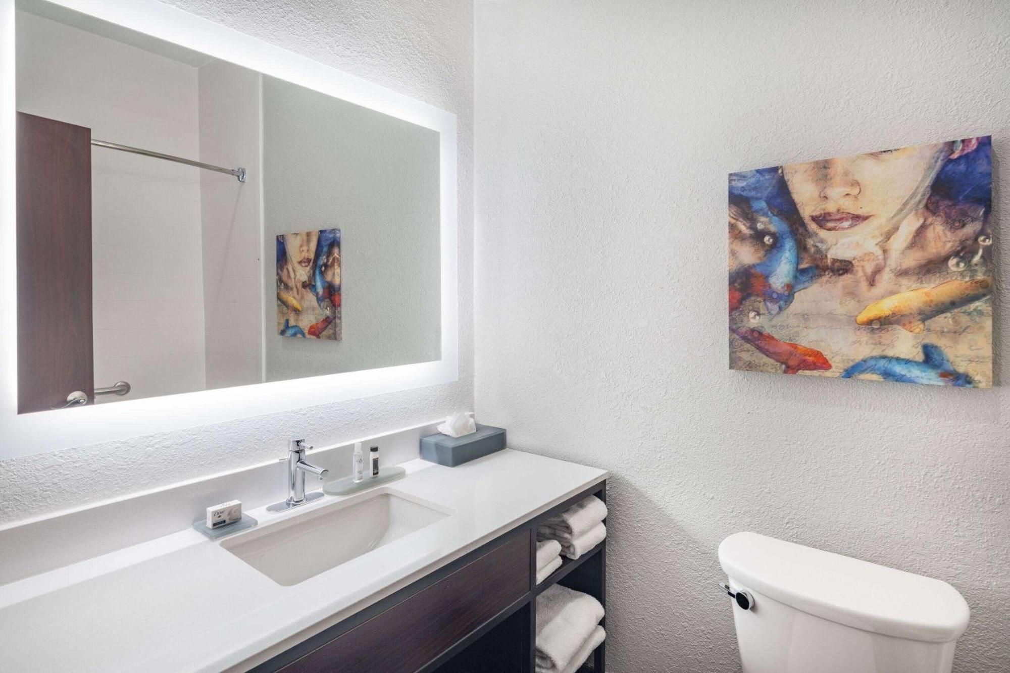 La Quinta By Wyndham Evansville Bagian luar foto