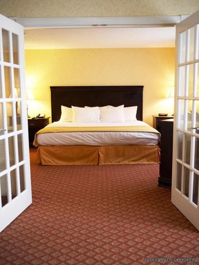 La Quinta By Wyndham Evansville Bagian luar foto